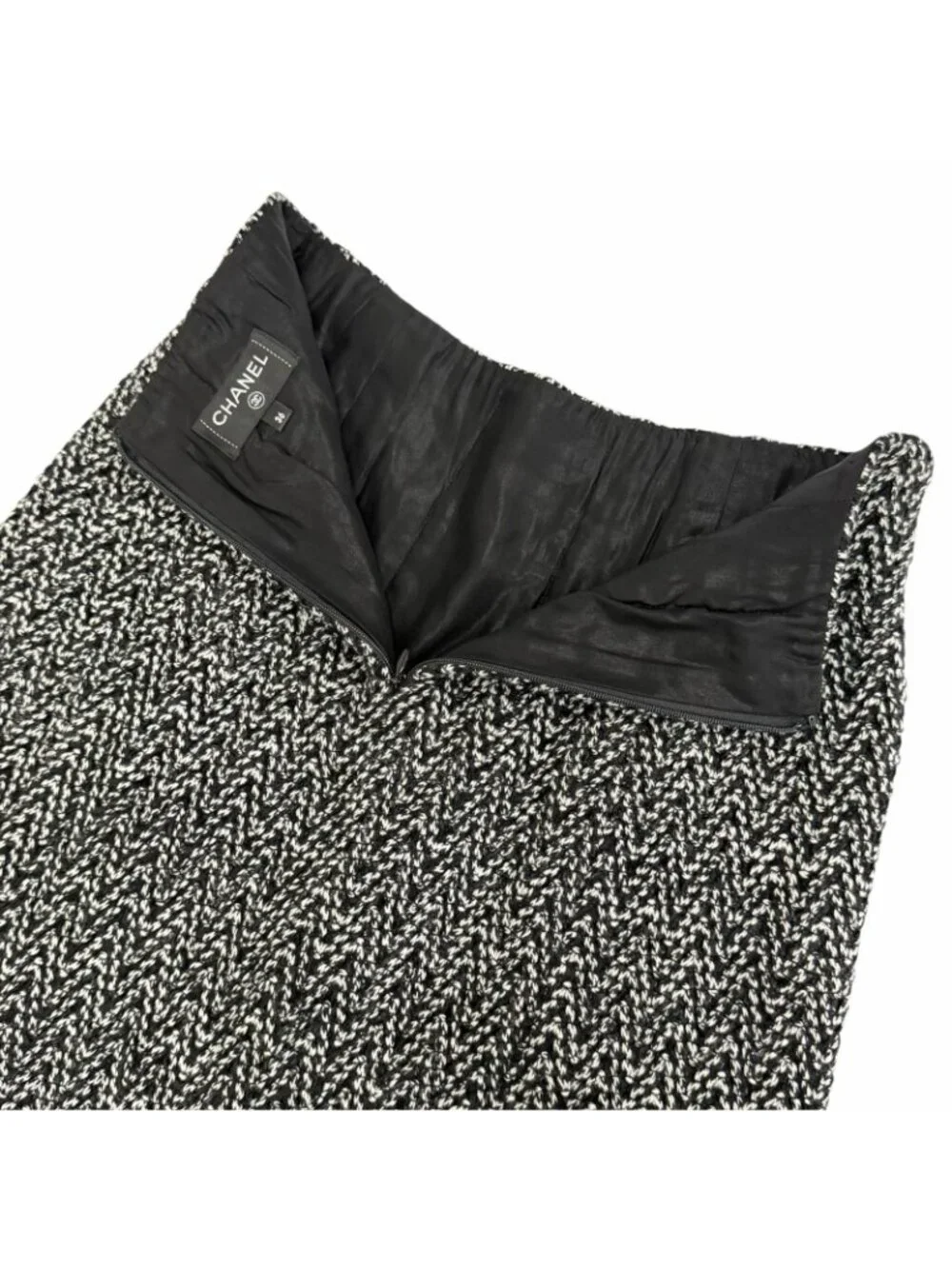 Chanel Silk Cashmere Blend CC Logo Lion Long Skirt Black 36